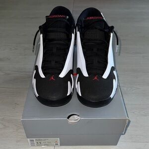 Air Jordan 14 Retro Black Toe